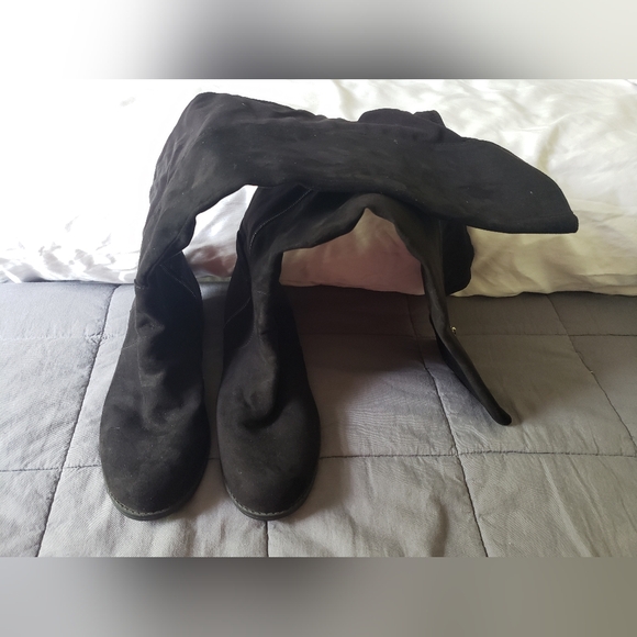 Liz Claiborne Over the Knee Faux Suede Boots - Picture 10 of 10